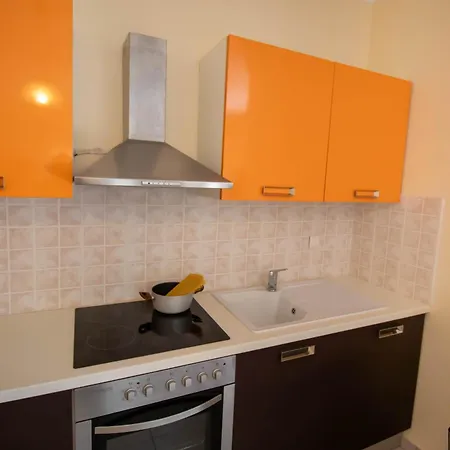 Apartment Angela Apolpaina